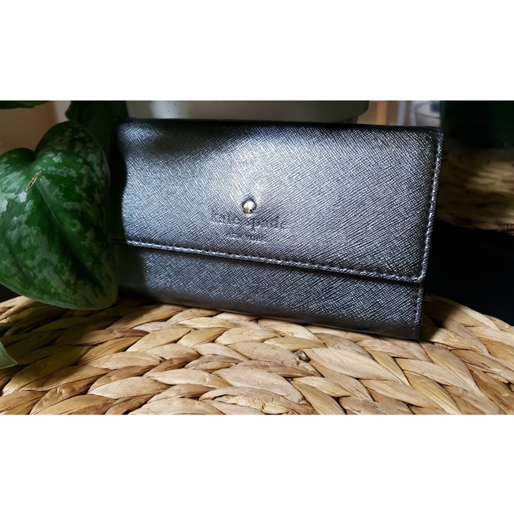 Kate Spade Wallet (small)
